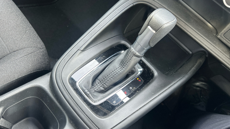 Honda HR-V 1.5 eHEV Elegance 5dr CVT Hybrid Hatchback